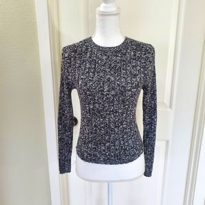 Vintage Women's Black and White Heathered Sweater
